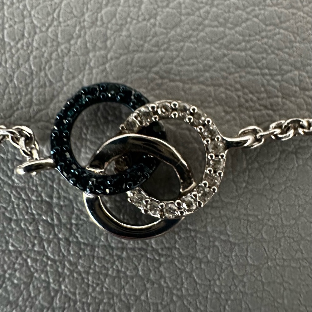 SurgeLinks of London Silver &  Diamond Pave Interlocked Circles  Chain Bracelet